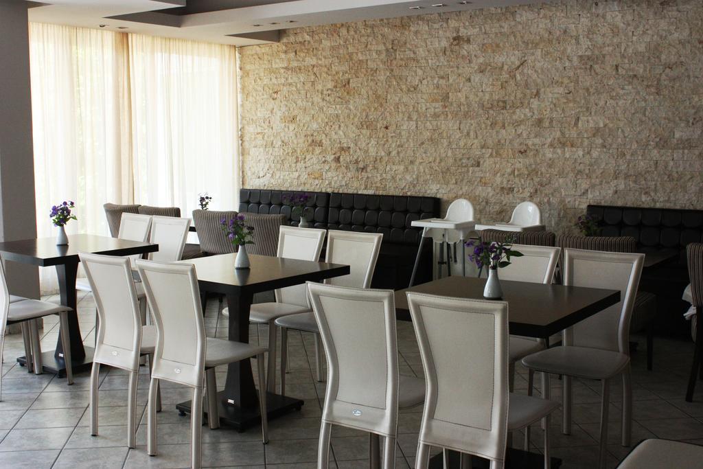 Hotel Cariatis Nea Kallikrateia Buitenkant foto