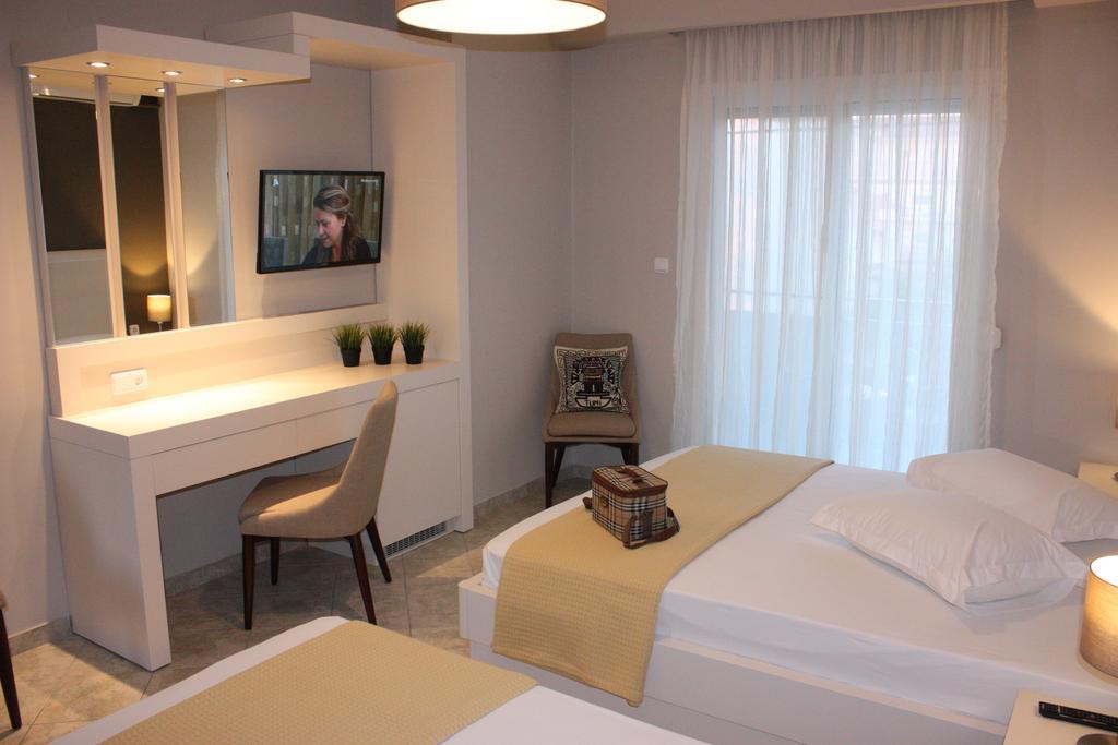 Hotel Cariatis Nea Kallikrateia Buitenkant foto