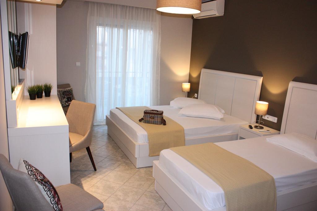 Hotel Cariatis Nea Kallikrateia Buitenkant foto