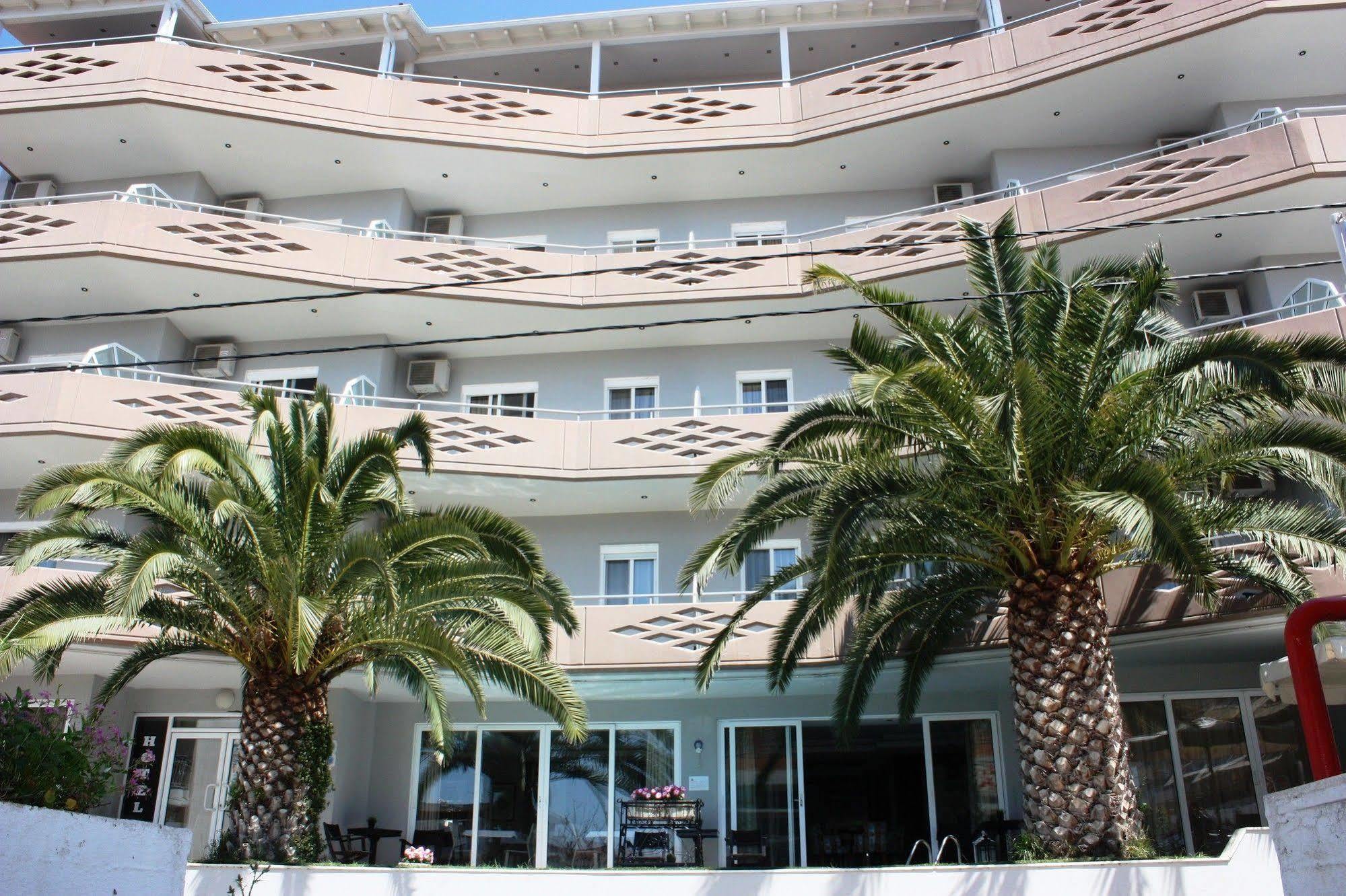 Hotel Cariatis Nea Kallikrateia Buitenkant foto